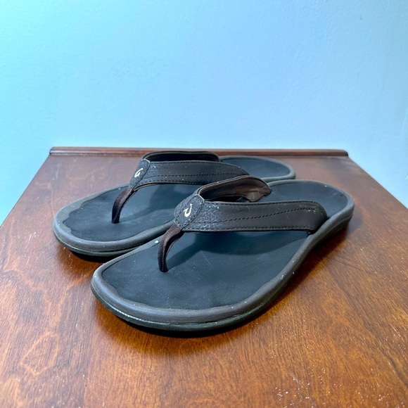 Olukai Ohana Flip Flops / Approximate size 10 - Picture 1 of 10